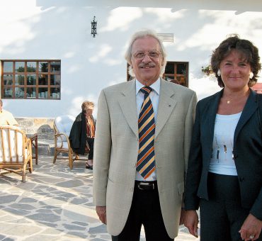 Celebrating 45 stays in 25 years in Creta Maris: Meet Mr & Mrs Ost!